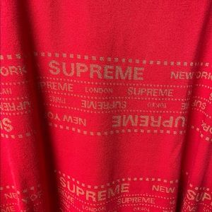 Supreme Metallic Jaquard Crewneck Red LARGE TRIED ON
